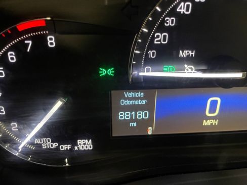 Used 2019 Cadillac XT5 Luxury image 29