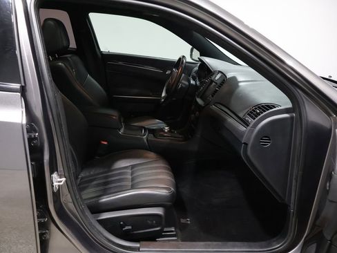 Certified 2018 Chrysler 300 S w/ 300S Premium Group image 25