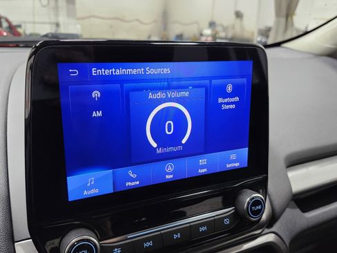 Used 2020 Ford EcoSport SE w/ SE Convenience Package image 8