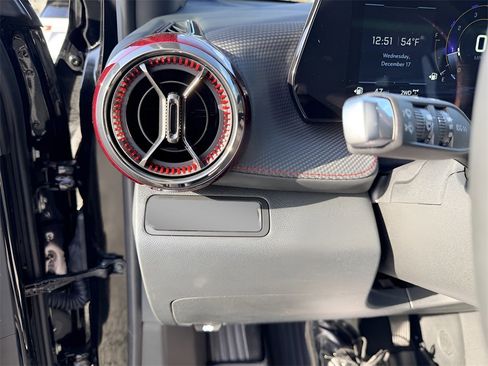 New 2026 Chevrolet Equinox RS w/ LPO, Floor Liner Package image 22