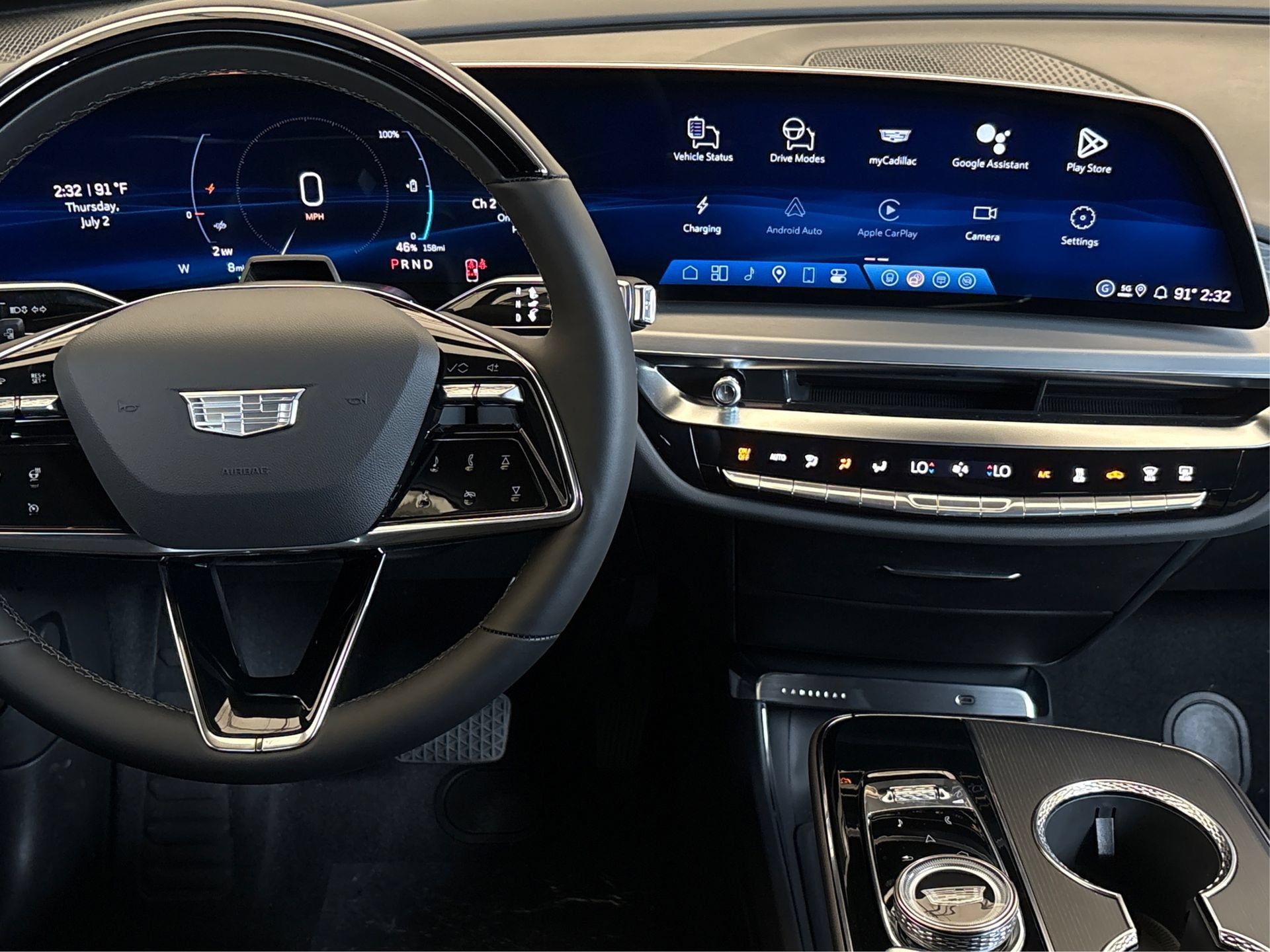 New 2026 Cadillac Lyriq Luxury w/ LPO, Bronce Accent Package RWD image 16