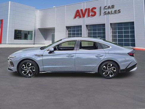 Used 2025 Hyundai Sonata SEL FWD image 10