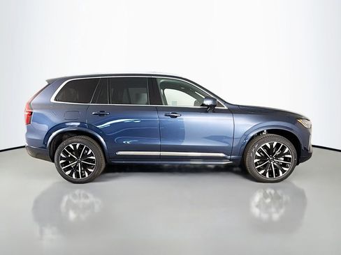 New 2026 Volvo XC90 B6 Ultra w/ Protection Package image 8