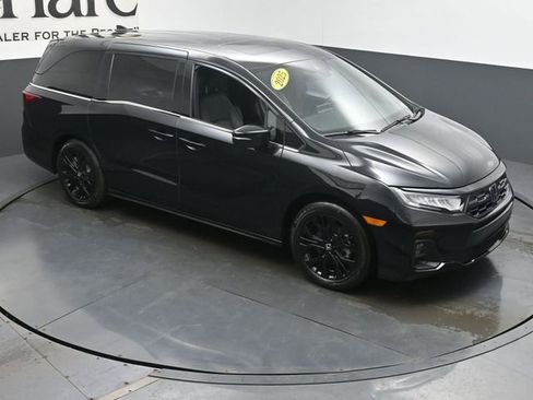 Used 2025 Honda Odyssey Sport-L image 48