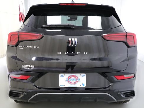 Certified 2025 Buick Encore GX Sport Touring w/ Experience Buick Package AWD/4WD image 21