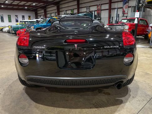 Used 2006 Pontiac Solstice Convertible w/ Premium Package RWD image 7