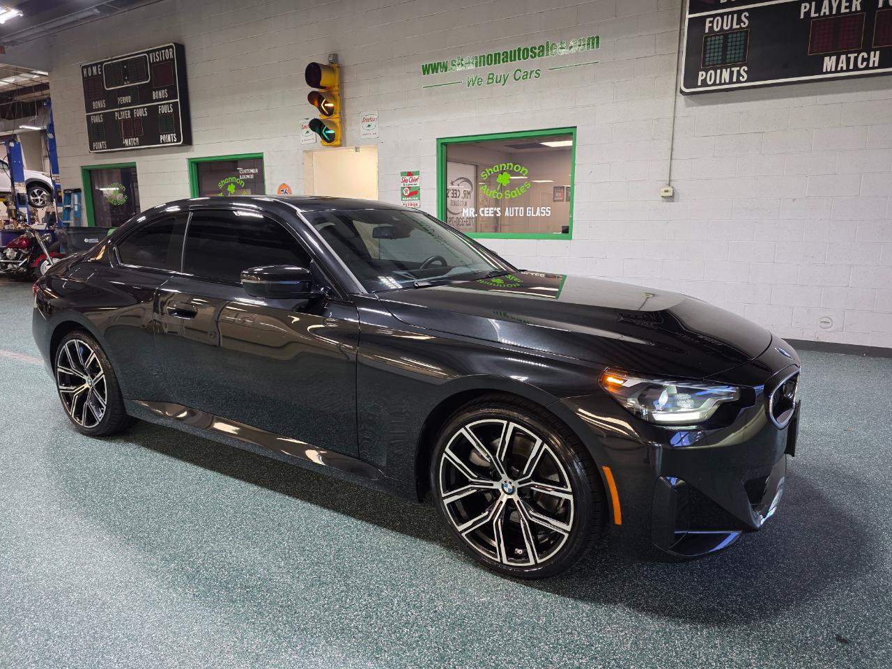 Used 2024 BMW 230i xDrive Coupe w/ Convenience Package AWD/4WD image 4