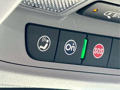 Certified 2023 Chevrolet Equinox LT image 22