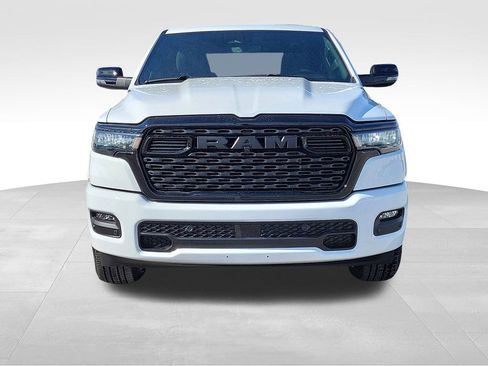 New 2026 RAM 1500 4x4 Crew Cab image 2