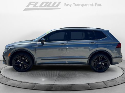Certified 2023 Volkswagen Tiguan SE R-Line FWD image 5