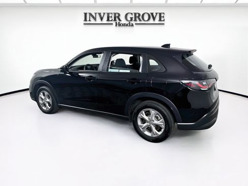 Certified 2024 Honda HR-V LX image 7