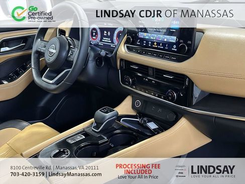 Used 2023 Nissan Rogue Platinum w/ Platinum Premium Package image 12