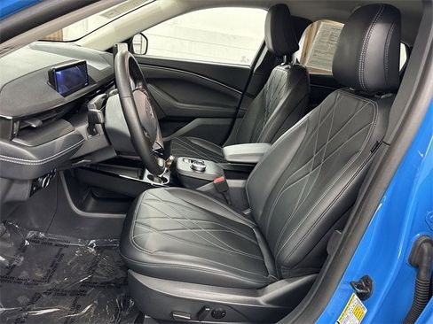 Certified 2024 Ford Mustang Mach-E Select image 3