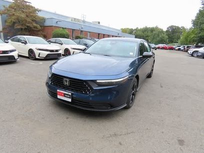 New 2025 Honda Accord SE