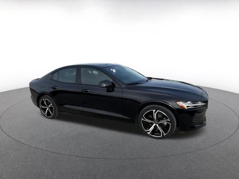 Used 2025 Volvo S60 B5 Plus AWD/4WD image 2