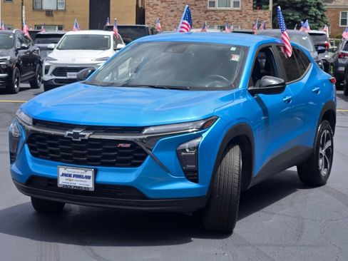Certified 2025 Chevrolet Trax RS FWD image 5