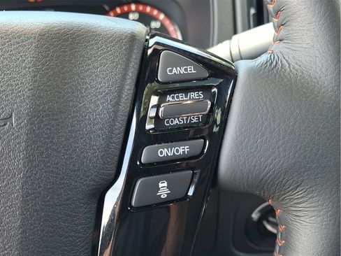Used 2025 Nissan Frontier PRO-4X w/ Pro Premium Package AWD/4WD image 21