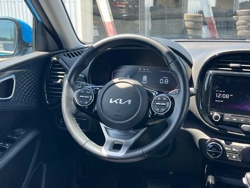 Certified 2023 Kia Soul EX FWD image 16