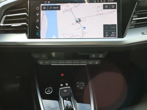 Used 2023 Audi Q4 e-tron Prestige image 12