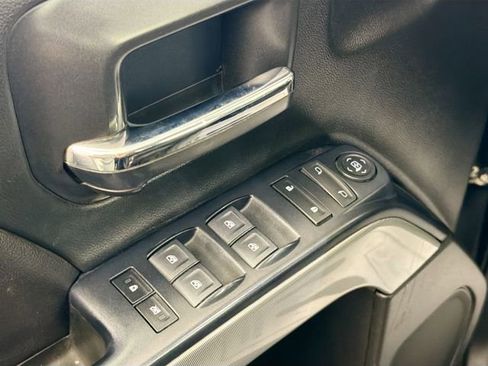 Used 2018 Chevrolet Silverado 2500 LT w/ Midnight Edition AWD/4WD image 18