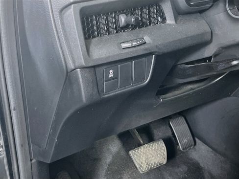Used 2023 Honda CR-V LX image 10