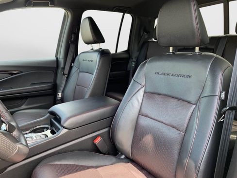 Certified 2024 Honda Ridgeline Black Edition image 33