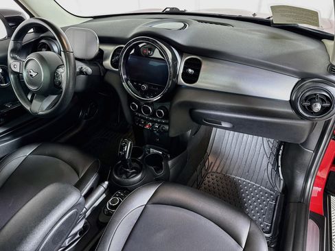 Used 2022 MINI Cooper 2-Door Hardtop FWD image 29