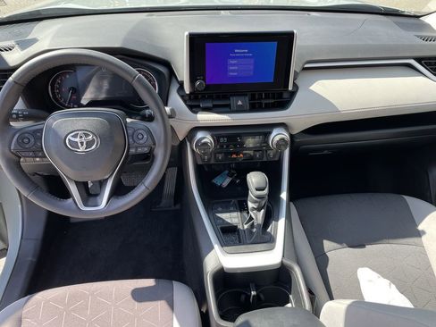 Used 2023 Toyota RAV4 XLE w/ Convenience Package image 15