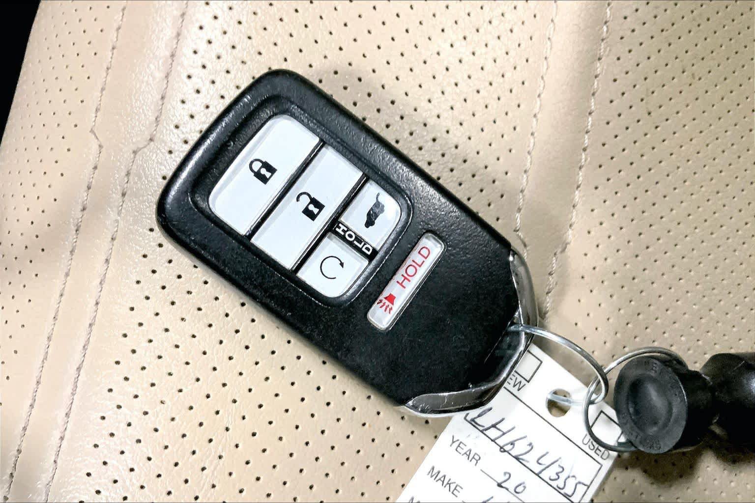 Used 2020 Honda CR-V Touring image 15
