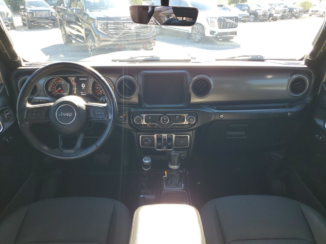 Used 2022 Jeep Wrangler Unlimited Sport AWD/4WD image 11