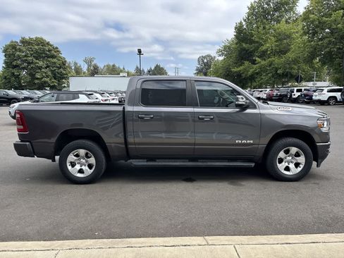Used 2019 RAM 1500 Big Horn AWD/4WD image 5