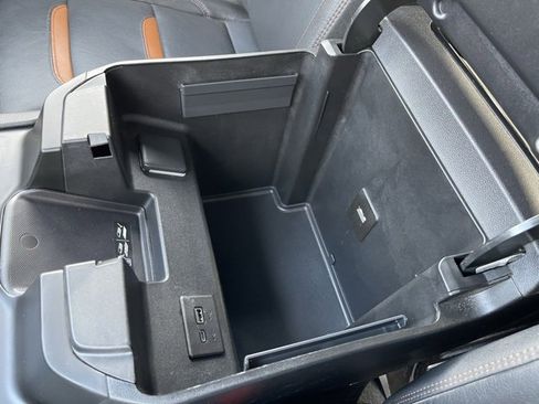 Used 2023 GMC Sierra 1500 AT4 w/ AT4 Premium Package image 19