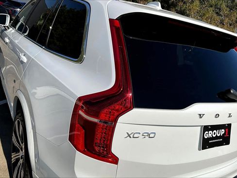 Used 2023 Volvo XC90 T8 Plus w/ Protection Package Premier image 26