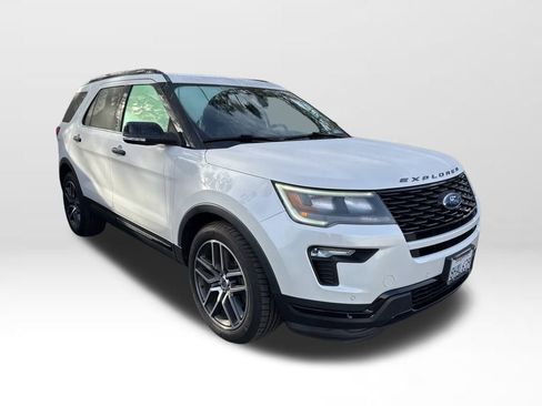 Certified 2018 Ford Explorer Sport image 19