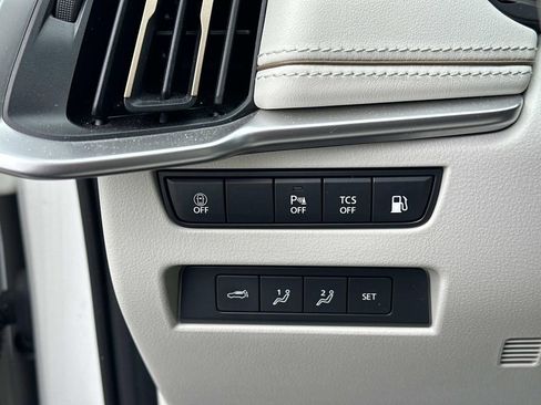 Certified 2024 MAZDA CX-90 Plug-In Hybrid w/ Premium Plus AWD/4WD image 18
