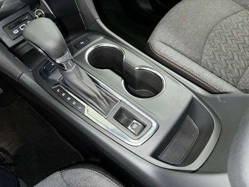 Certified 2024 Chevrolet Equinox LT image 16