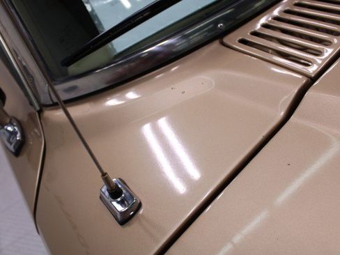 Used 1989 Jeep Grand Wagoneer image 79