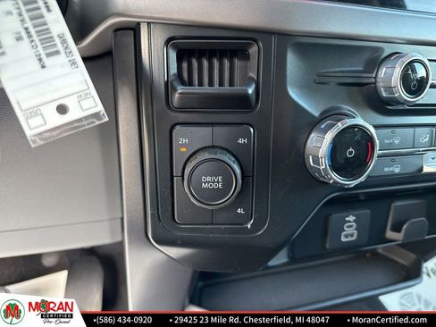 Used 2025 Ford F150 XLT w/ Equipment Group 301A Standard image 17