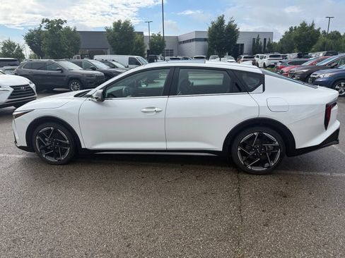 Used 2025 Kia K4 GT-Line w/ GT-Line Premium Package FWD image 8