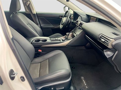 Used 2020 Lexus IS 300 w/ Accessory Package 2 image 28
