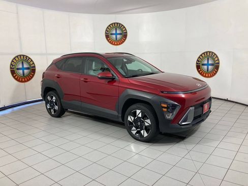 Used 2025 Hyundai Kona SEL AWD/4WD image 20