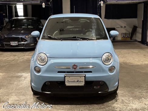Used 2015 FIAT 500 e FWD image 3