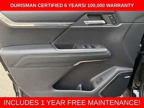 Used 2024 GMC Acadia Elevation AWD/4WD image 16