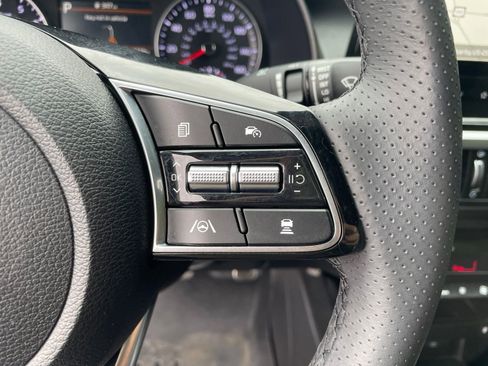 Used 2024 Kia Forte GT-Line w/ GT-Line Premium Package FWD image 17