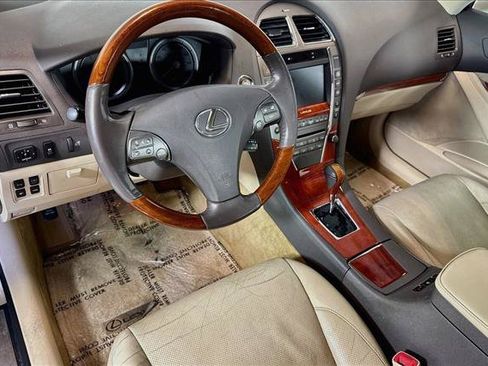 Used 2011 Lexus ES 350 FWD image 9