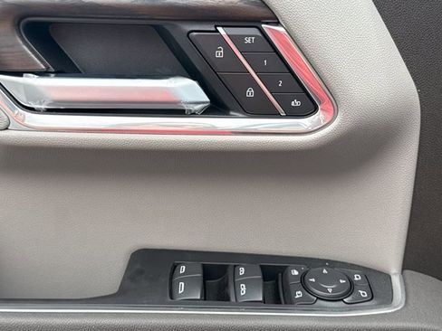 New 2026 GMC Sierra 1500 SLT w/ SLT Premium Plus Package image 18