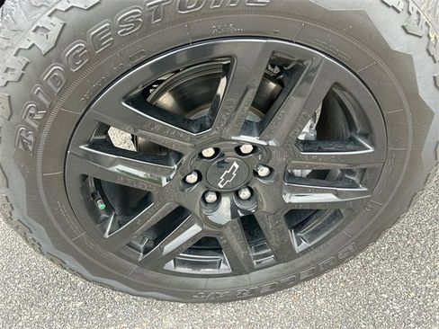 Certified 2024 Chevrolet Silverado 1500 Custom Trail Boss image 14