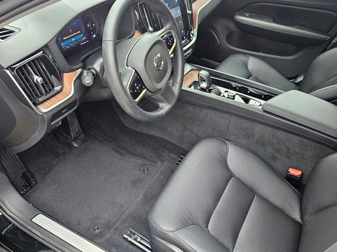 Certified 2024 Volvo V60 B5 Cross Country Plus image 16