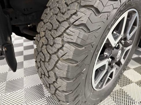 Used 2020 Toyota Tundra SR5 image 29