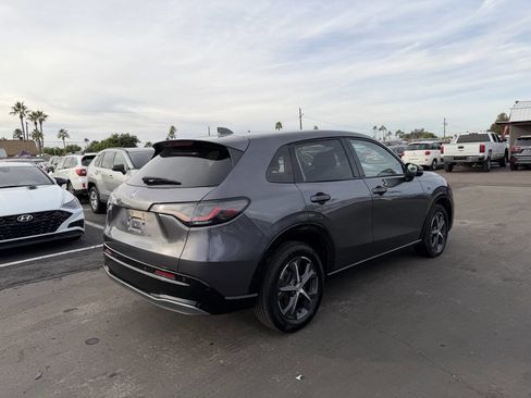 Used 2023 Honda HR-V EX-L image 12